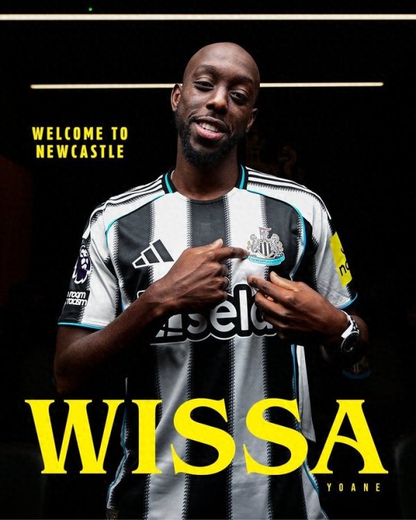 刚买的新车啊! 维萨在国家队遭遇膝伤, 缺席纽卡接下来4到5周赛事