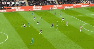 随着曼城3-0曼联, 利物浦1-0十二码球致胜球  , 英超最新积分榜出炉