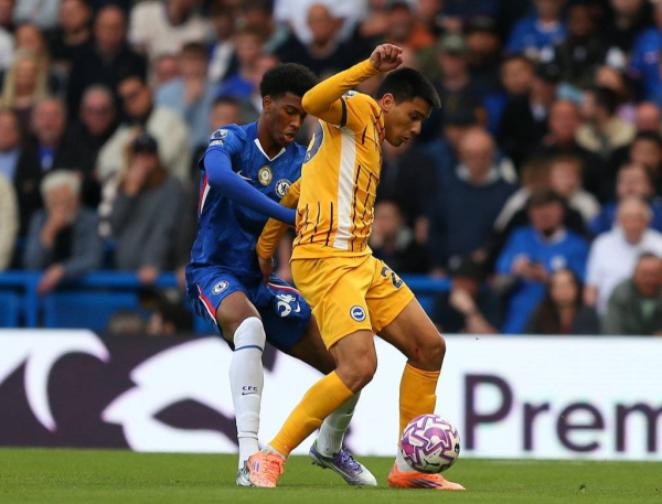 英超-查洛巴染红维尔贝克双响 十人切尔西1-3布莱顿遭2连败 英超-查洛巴染红维尔贝克双响 十人切尔西1-3布莱顿遭2连败